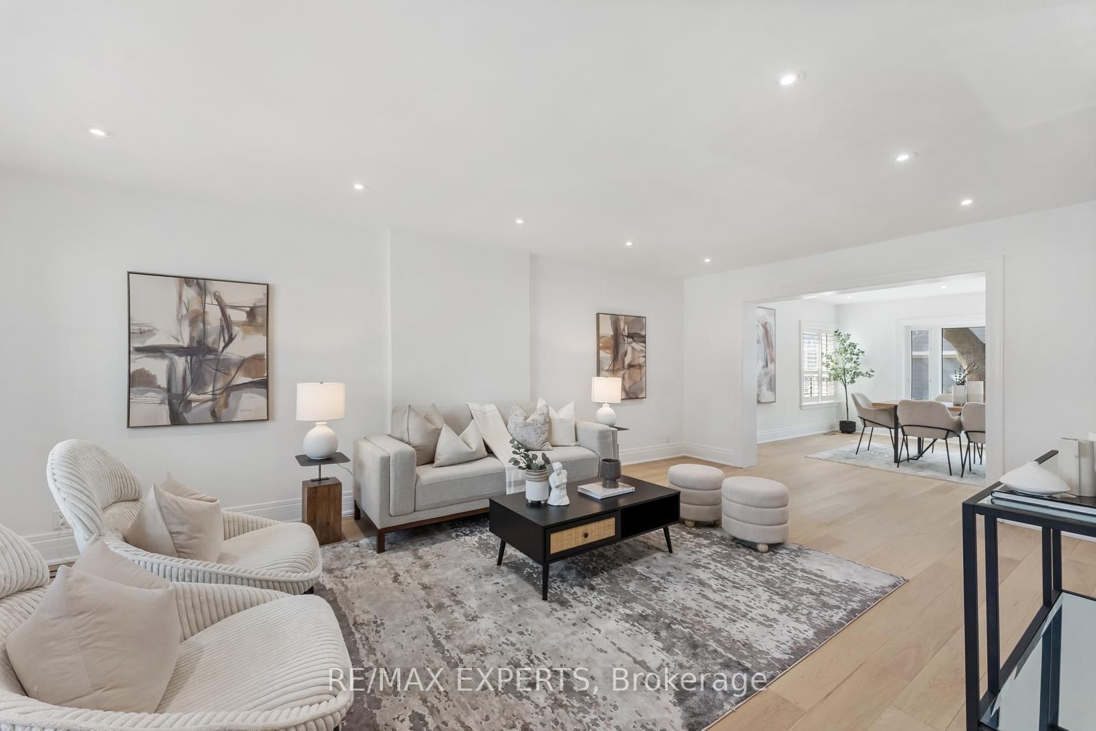 1080 Kipling Ave