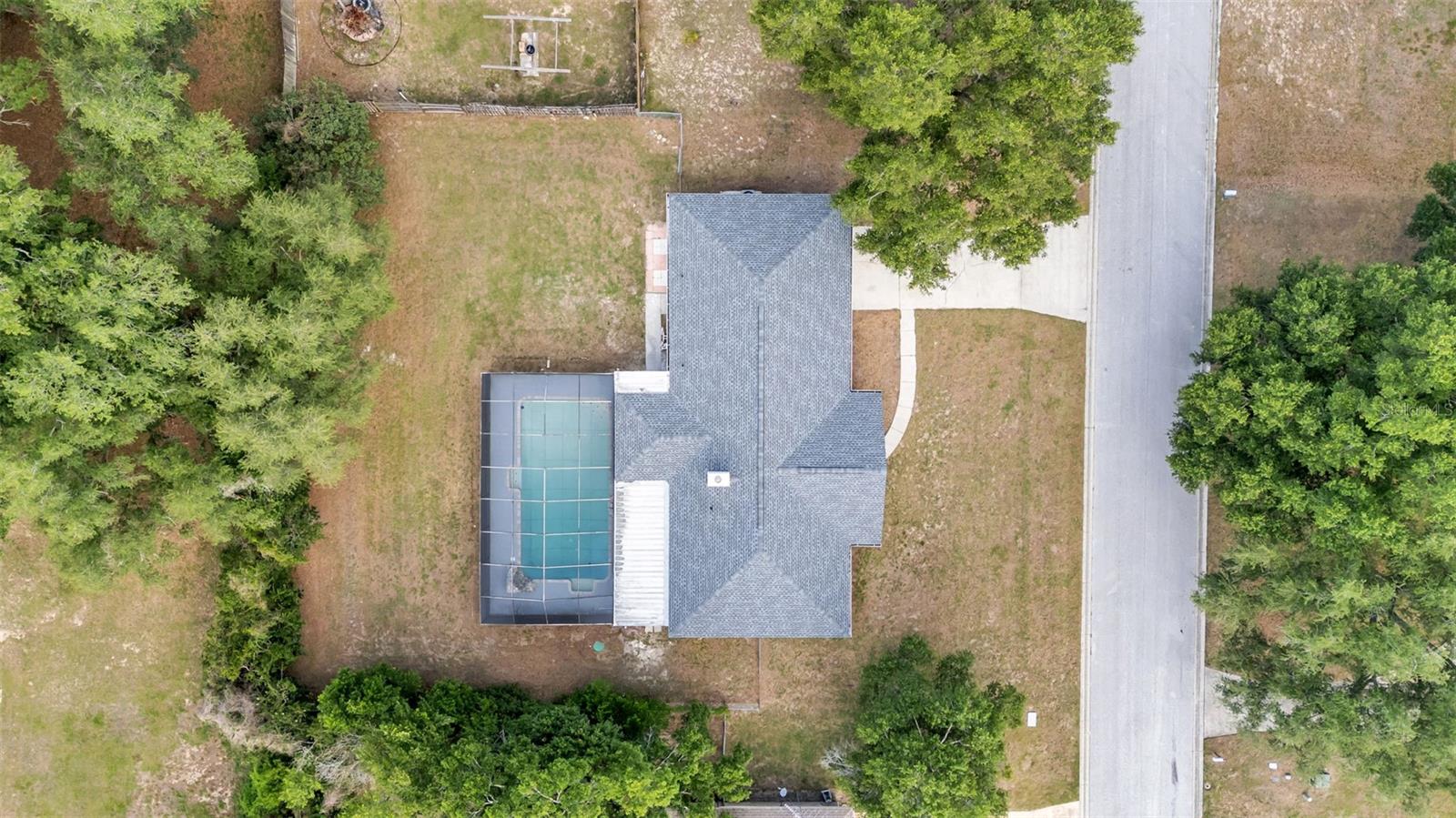 801 Cedar Knoll Drive S