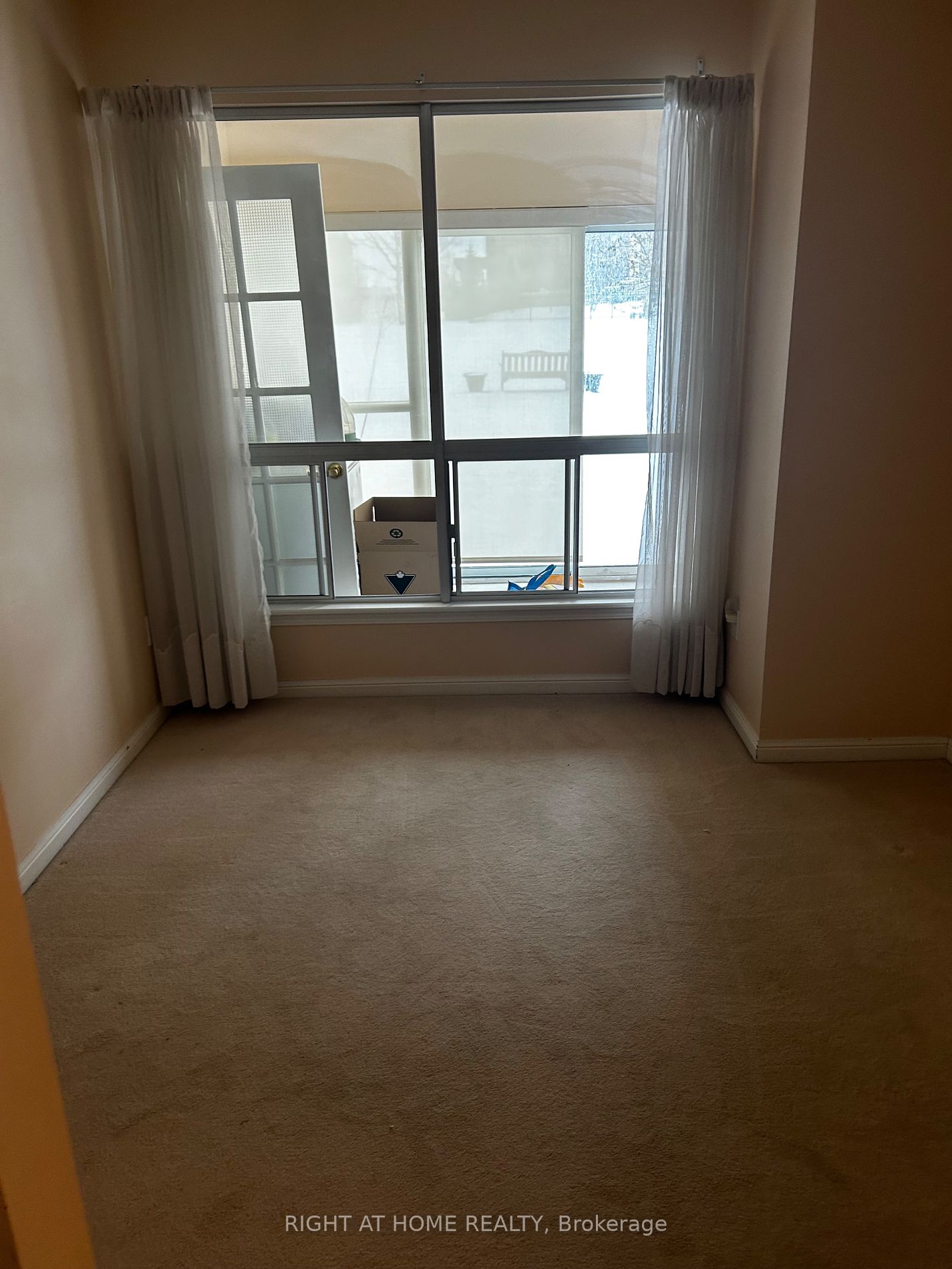 94 Dean Ave 107