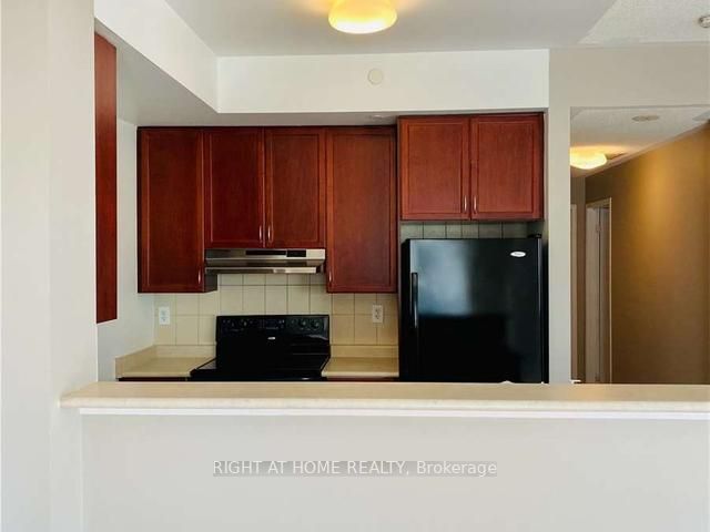 5150 Winston Churchill Blvd 212