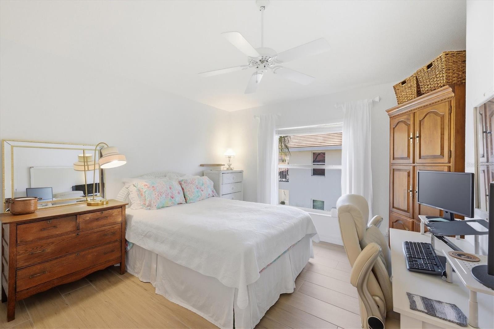 14000 Willow Glen Court 208