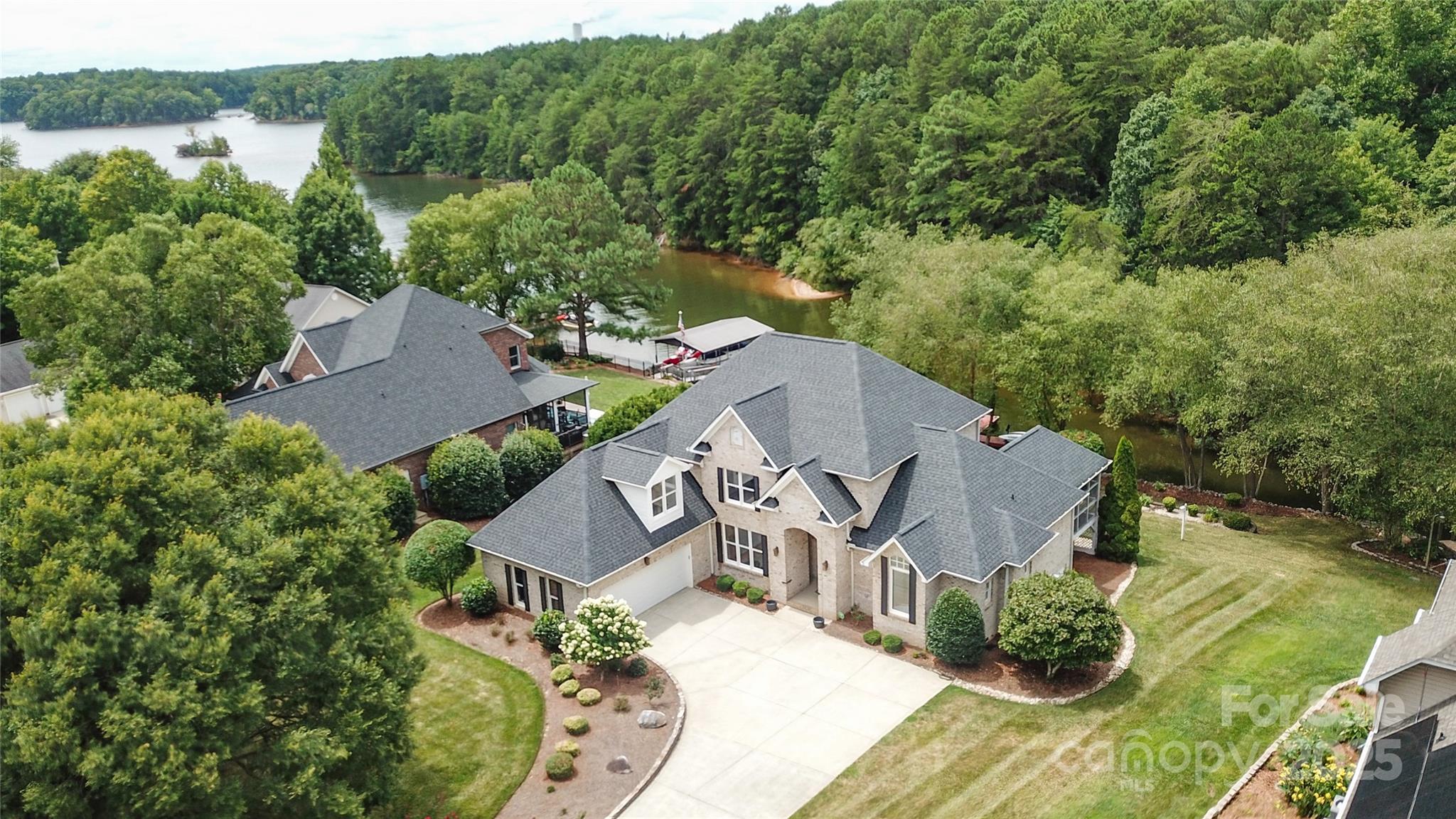 9221 Belle Pines Court