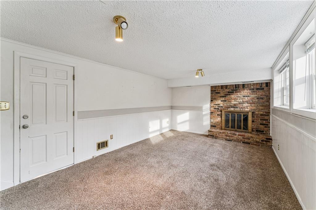 5007 Outlook Street