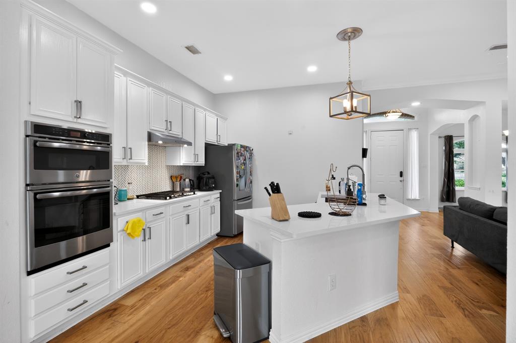 1517 Caldwell Circle