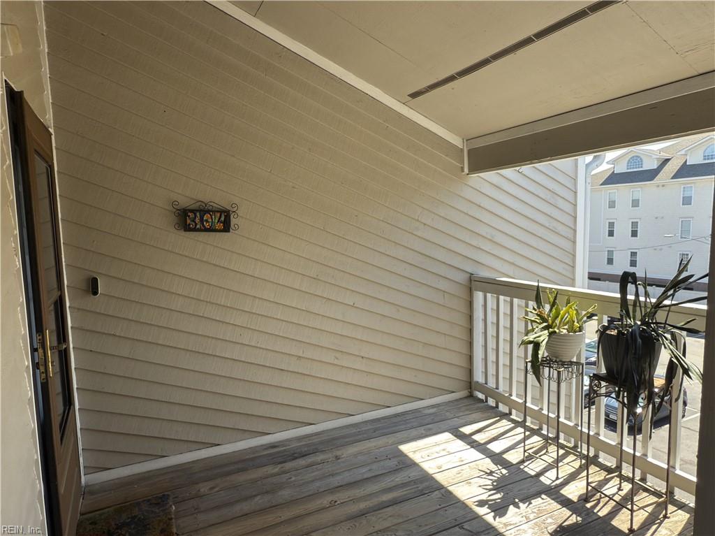 2325 Sea Shell Road 304, Virginia Beach, VA 