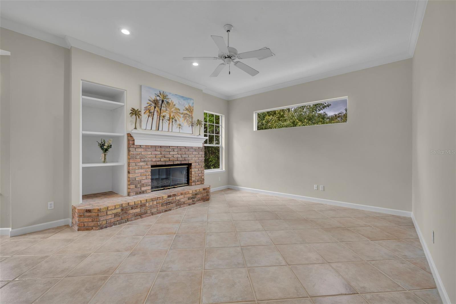 1800 Magnolia Avenue