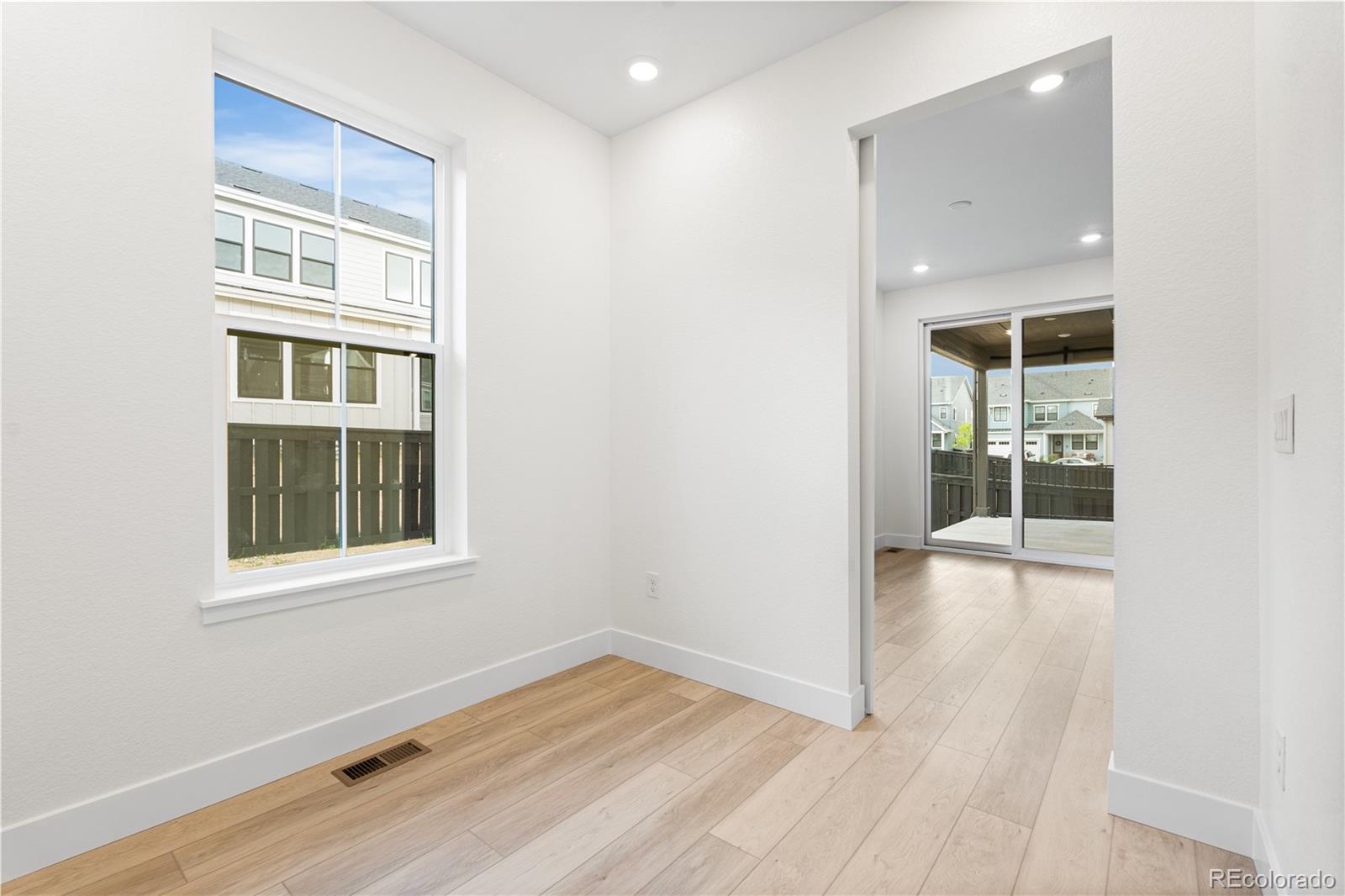 11245 Moonshimmer Street