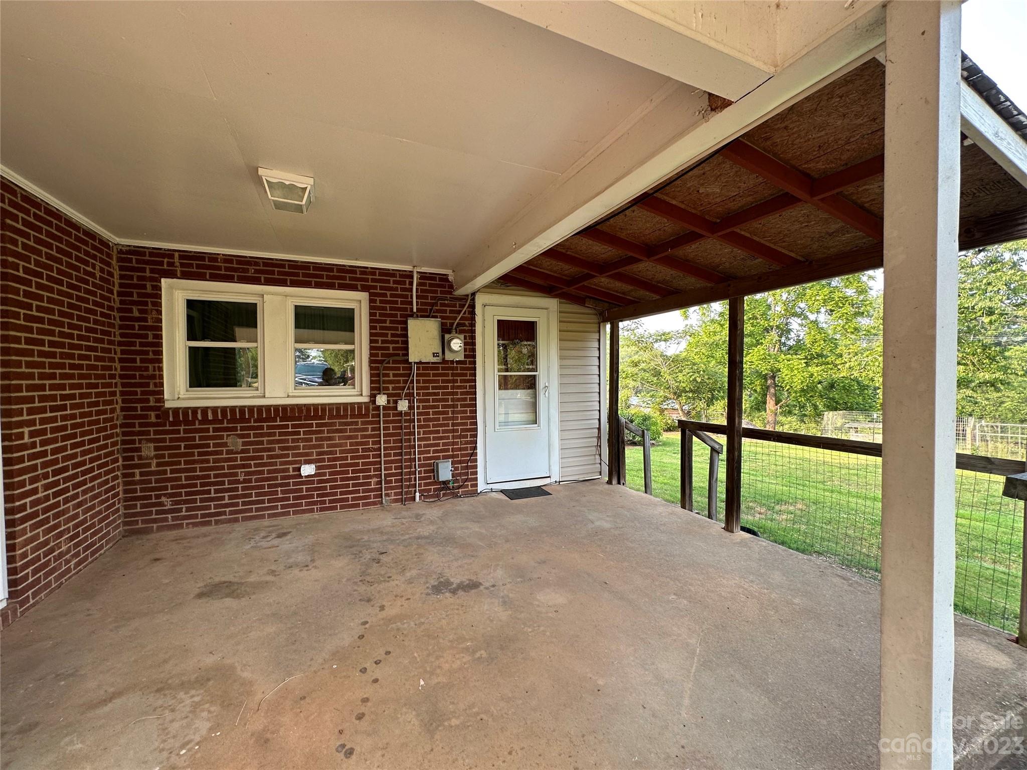 3262 Friendly Park Road