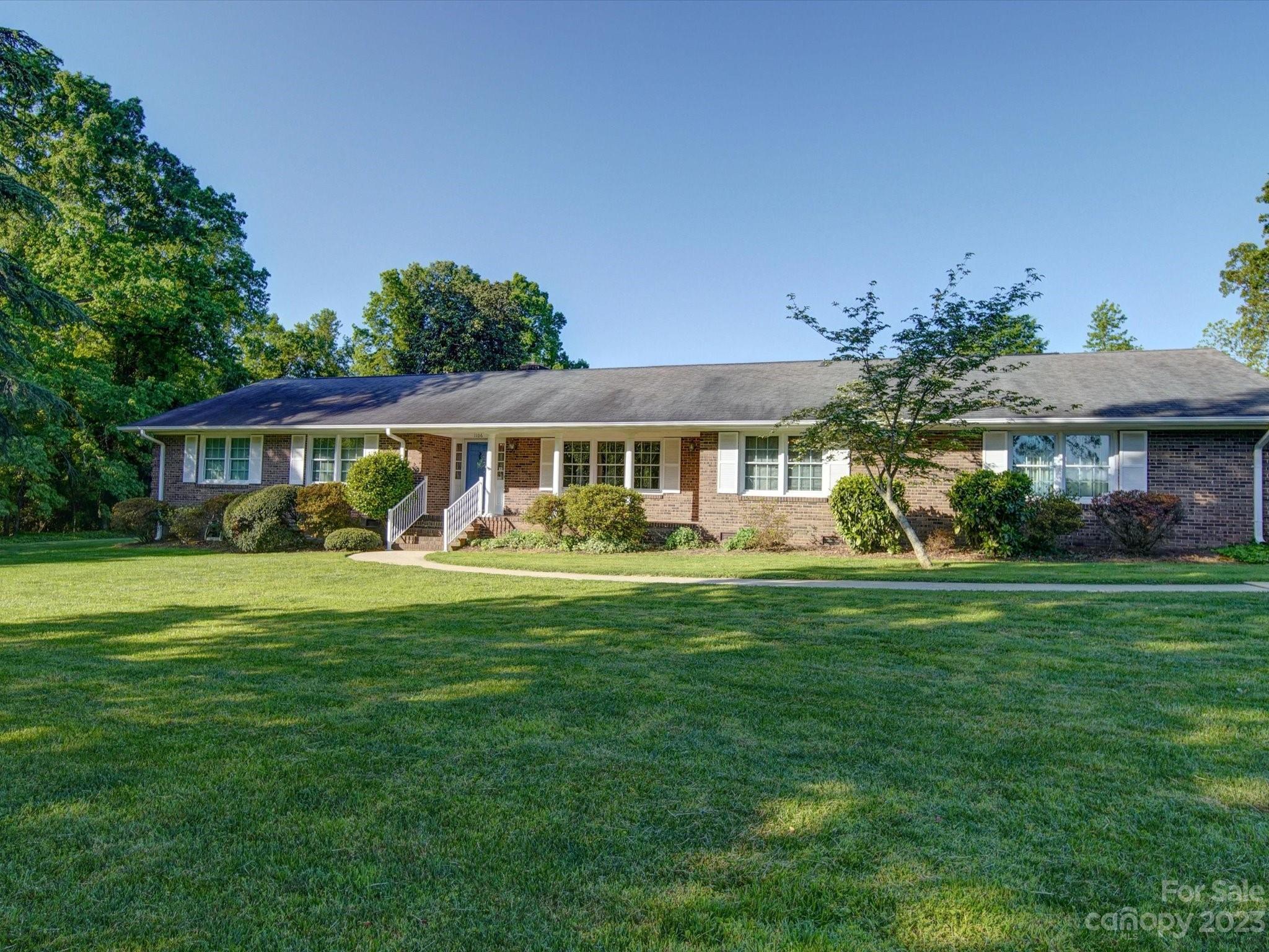 1106 Arden Drive
