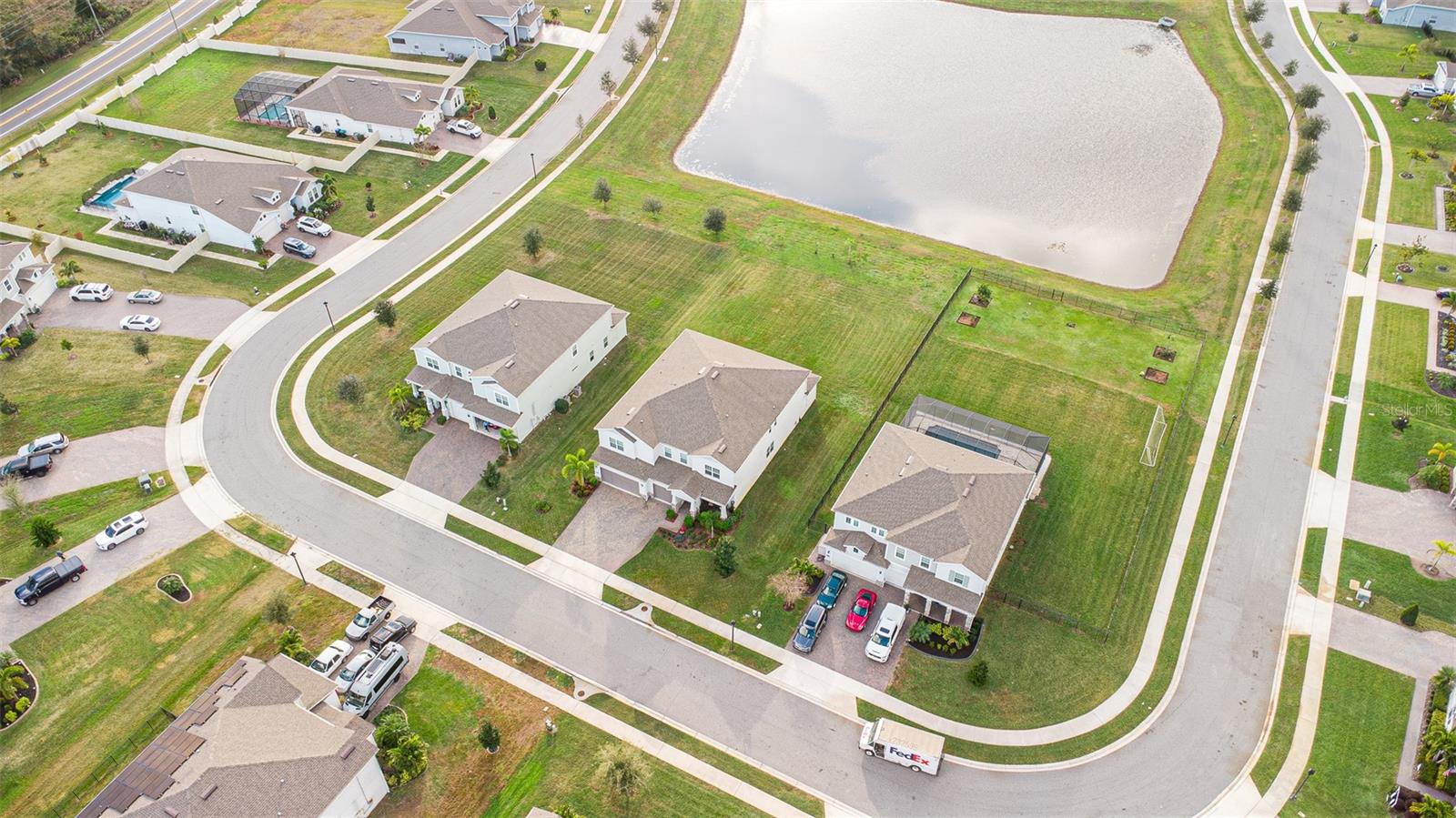 2206 Weatherly Way