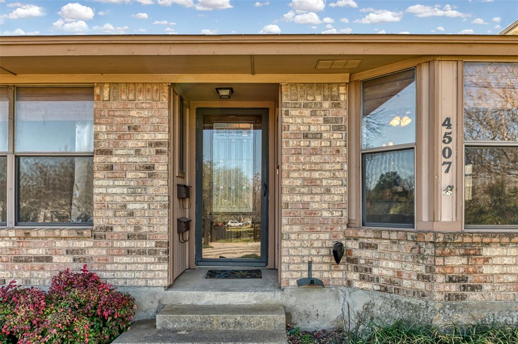 4507 El Campo Avenue