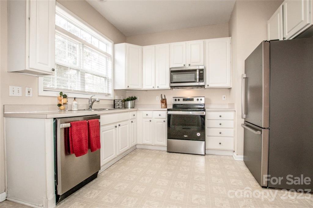 103 Woodsong Lane, Mooresville, NC 28117