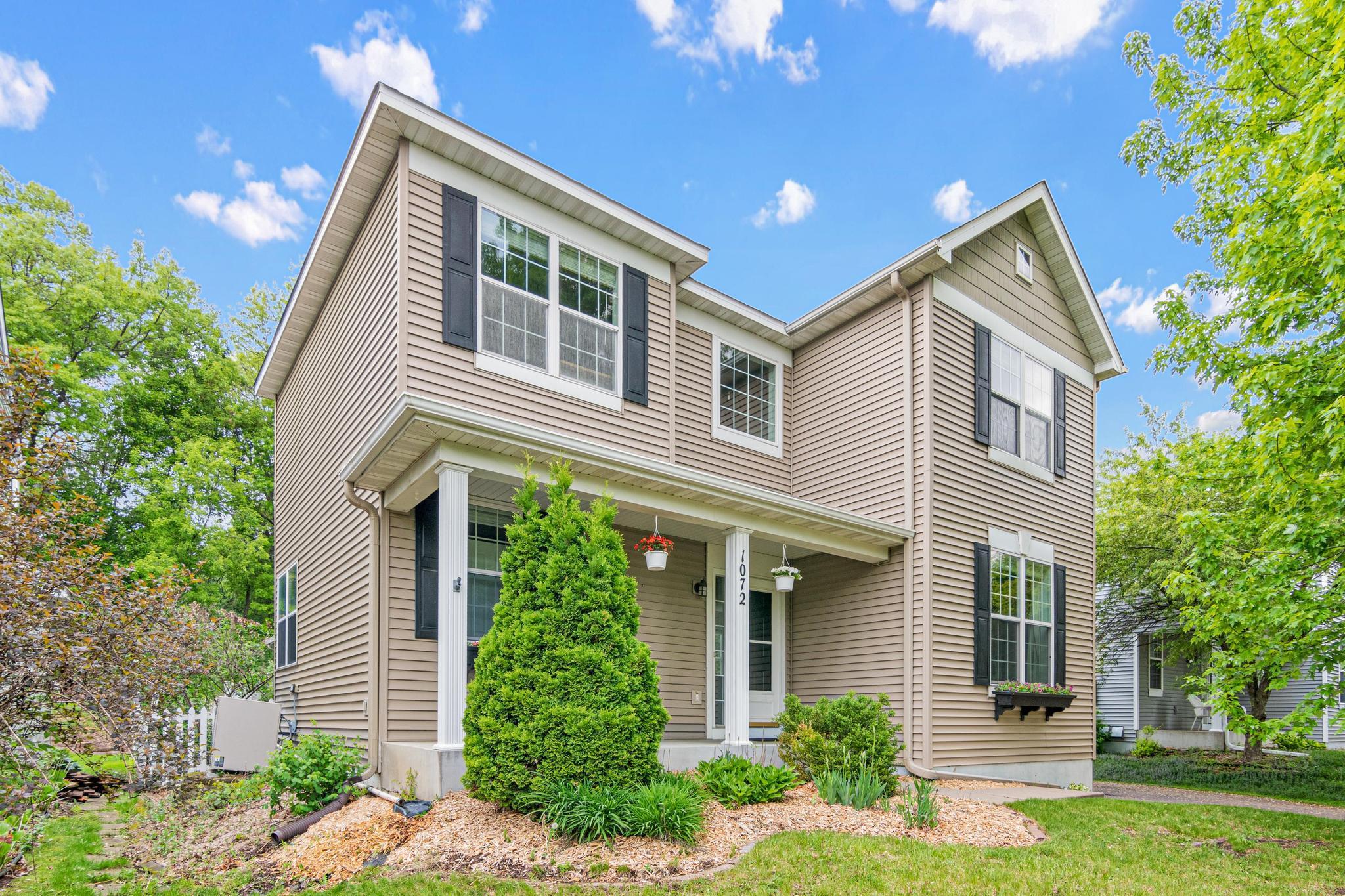 1072 Delano Court