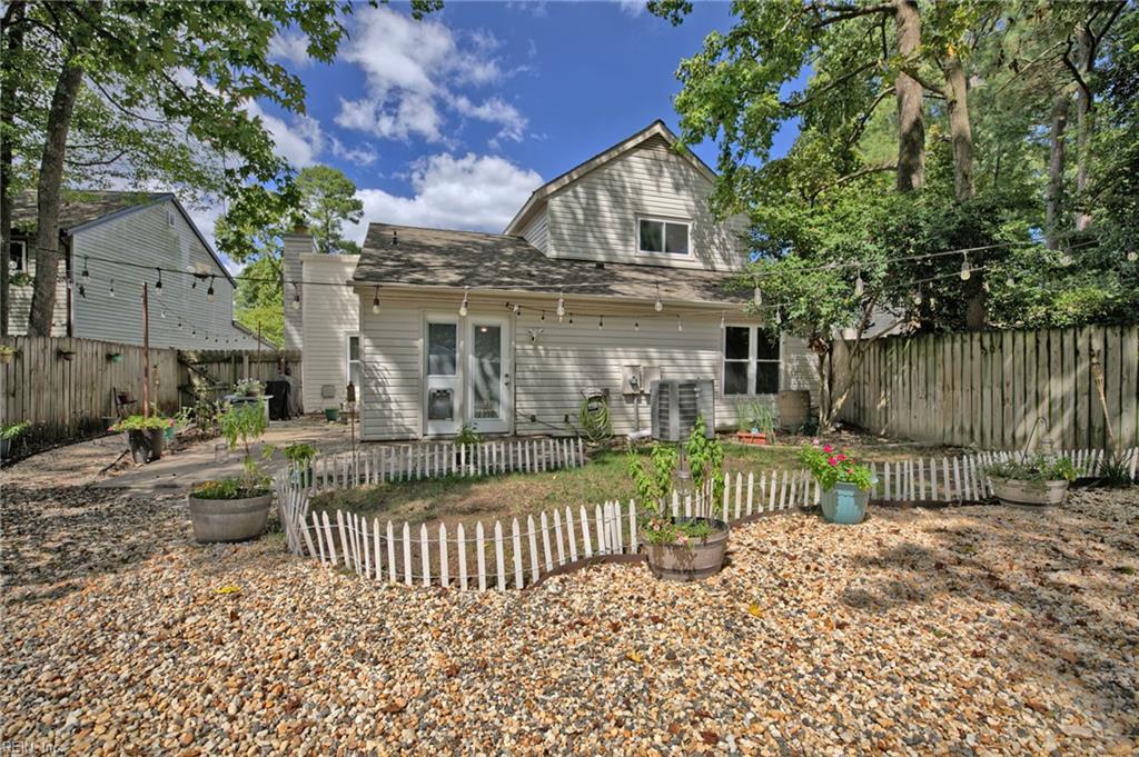 1004 Myrtle Court
