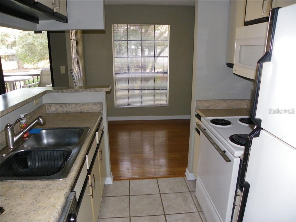 8722 Mallard Reserve Drive 204