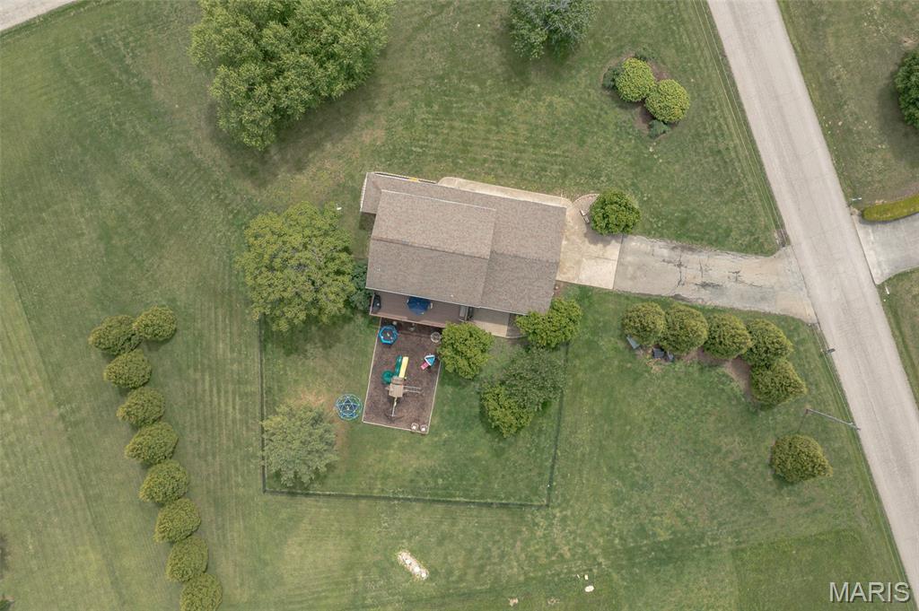 301 Ridgewood Court