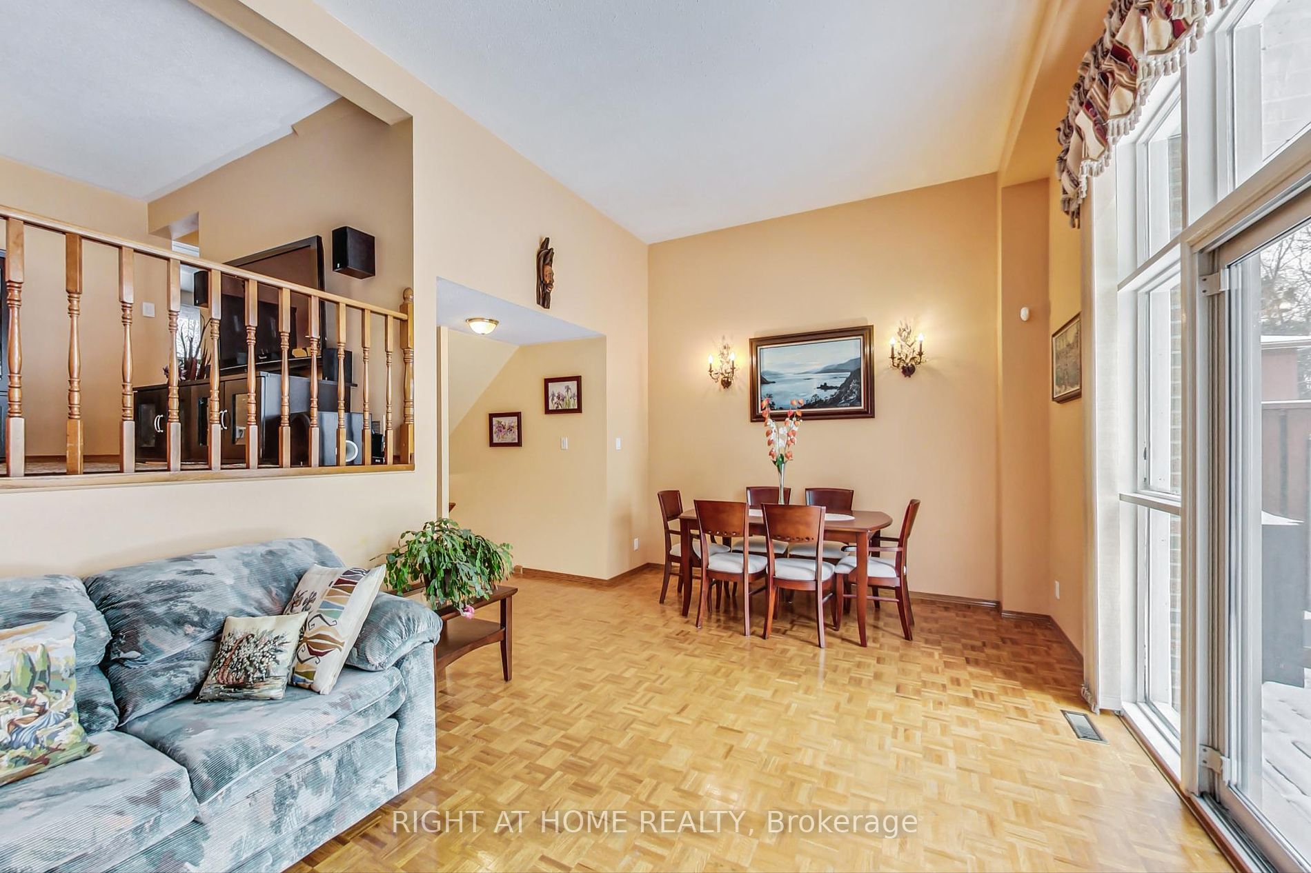 49 Harnworth Dr