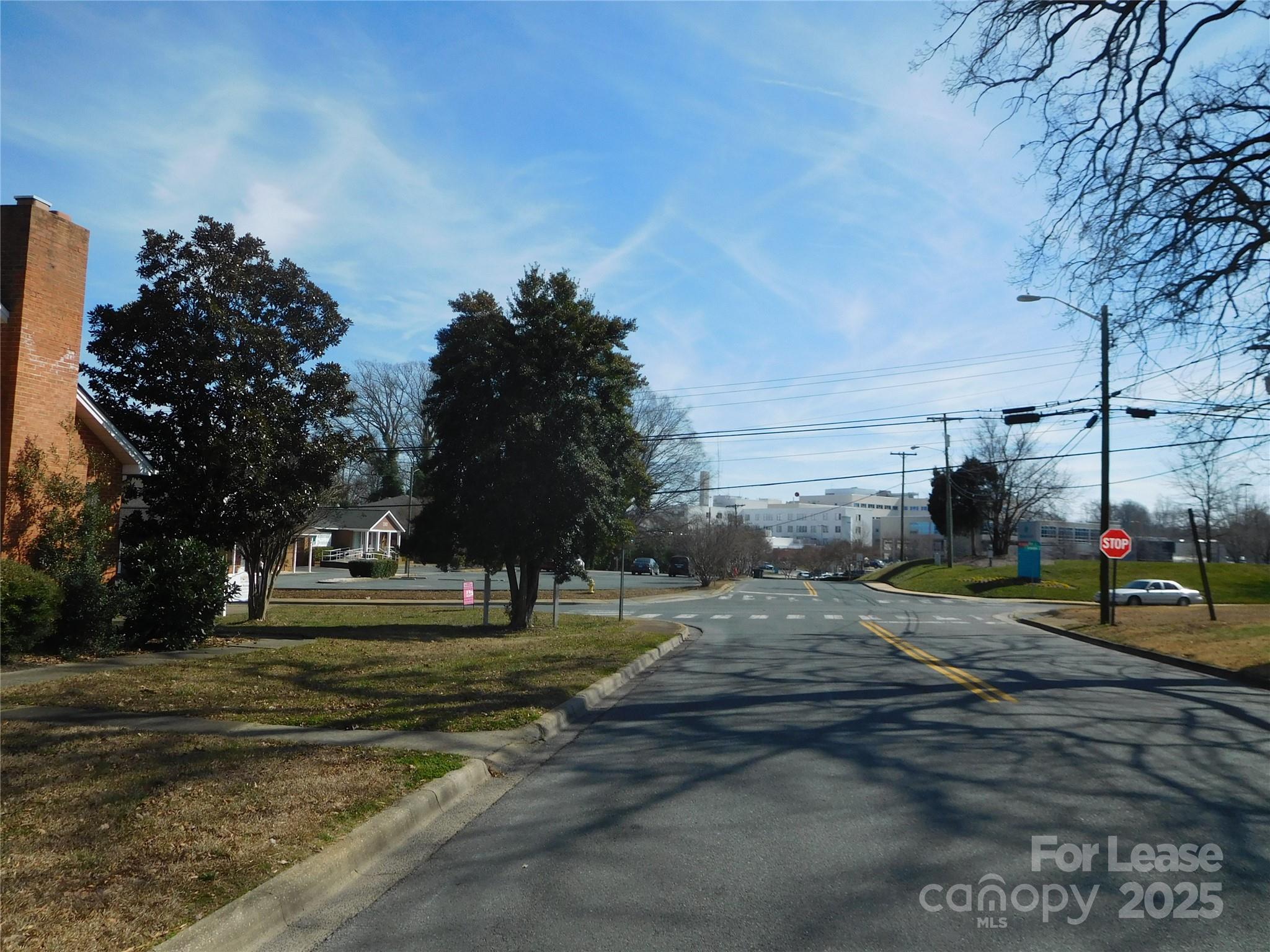 412 S Sutherland Avenue