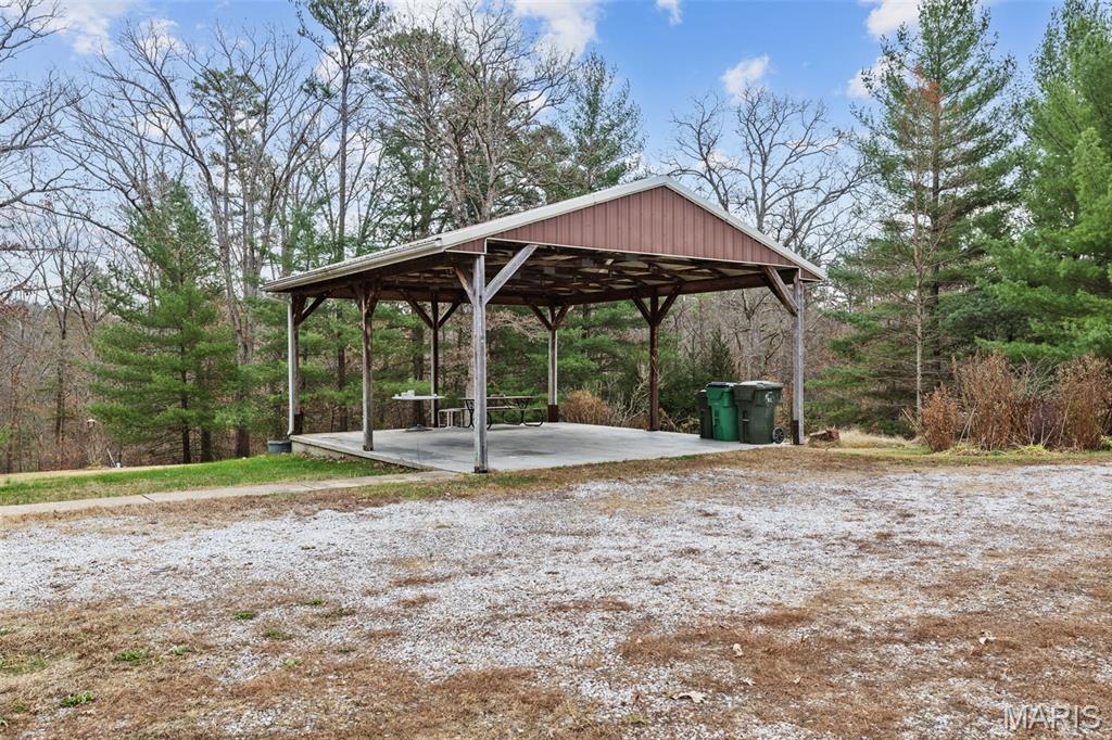 10023 Liberty ` Road