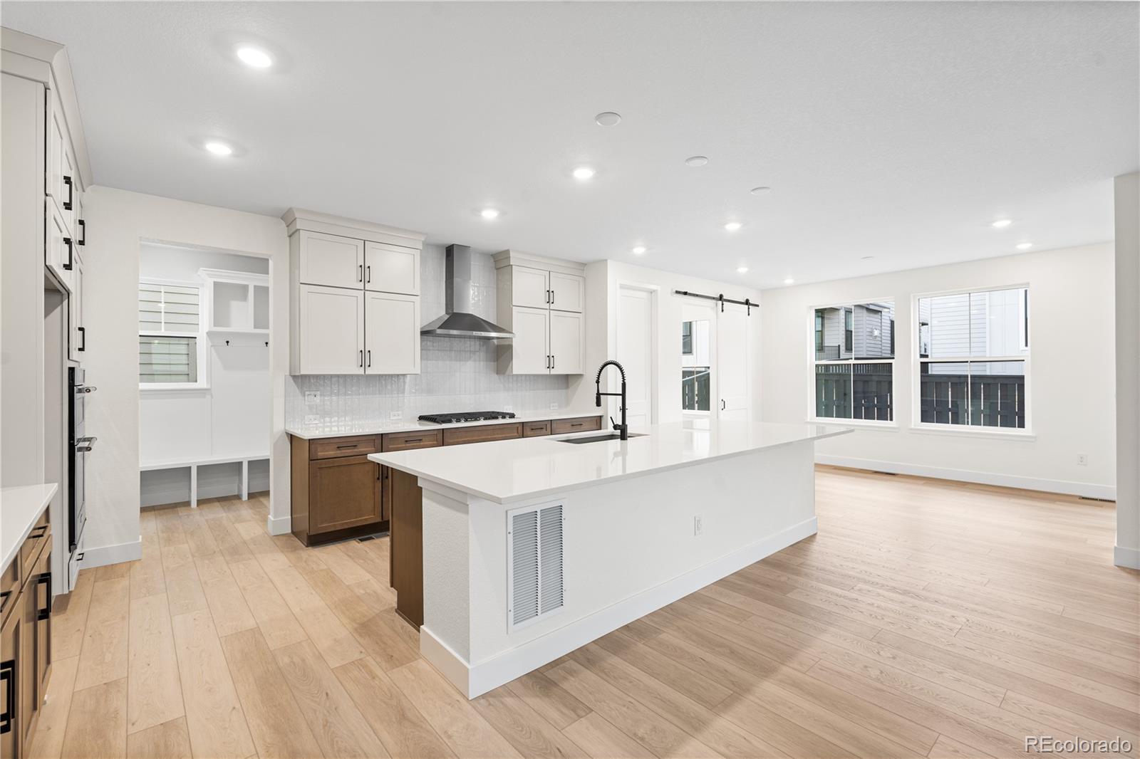 11245 Moonshimmer Street