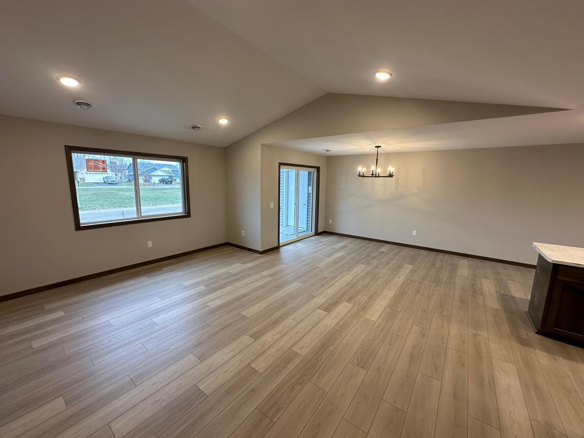 1701 Knottingham Drive