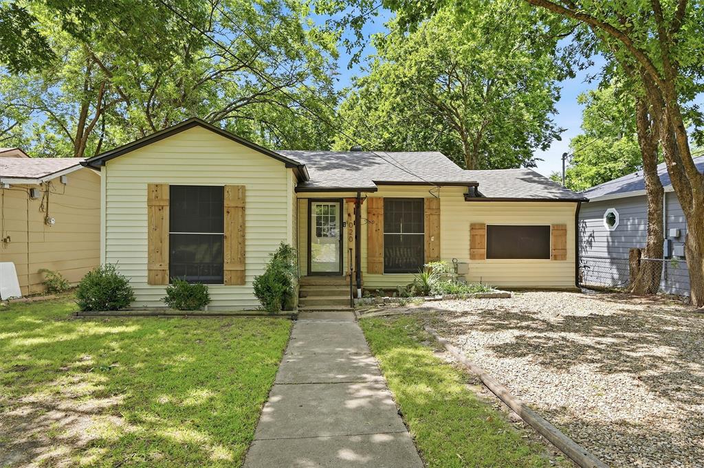 1020 W Brockett Street
