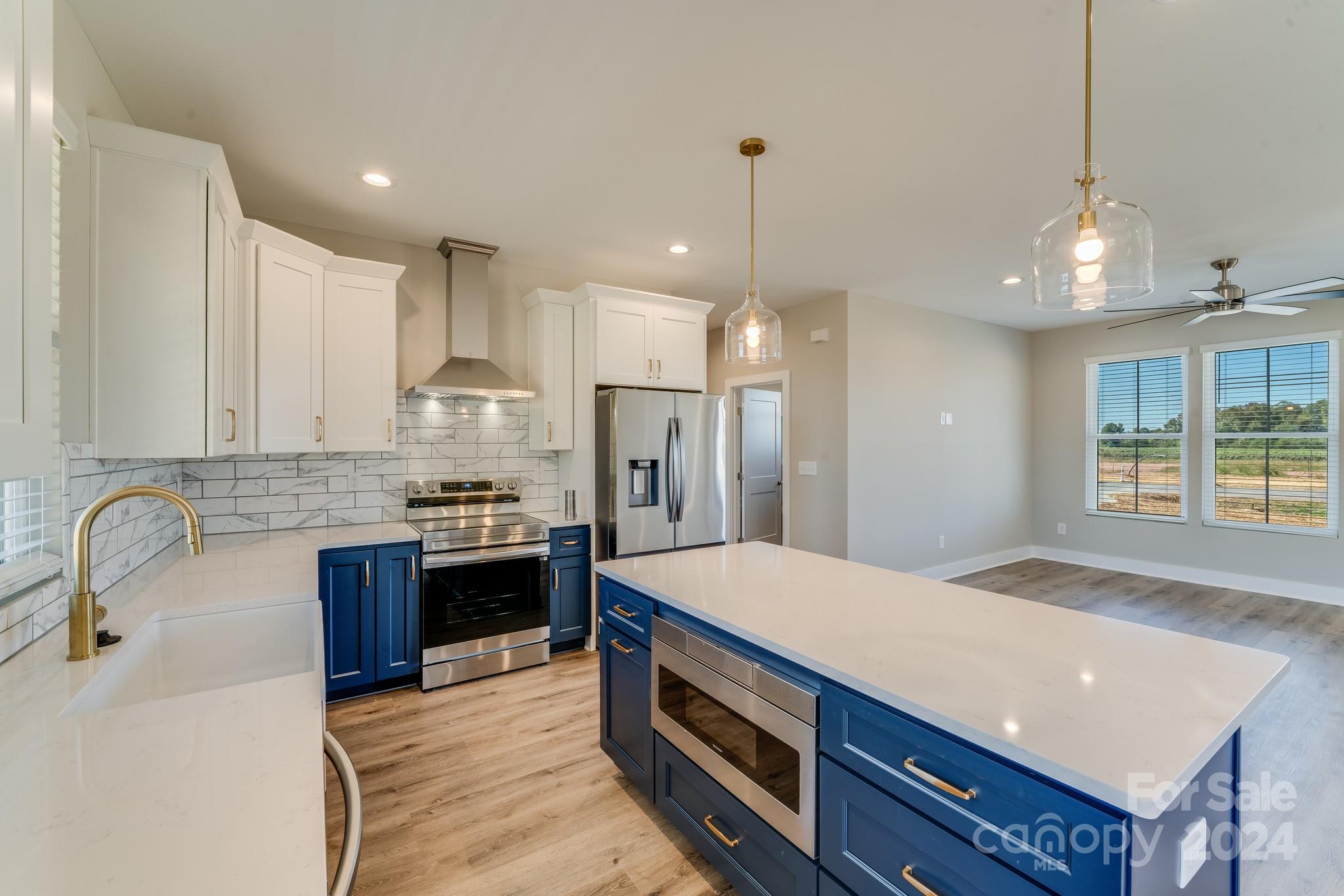 32528 Buchanan Lane