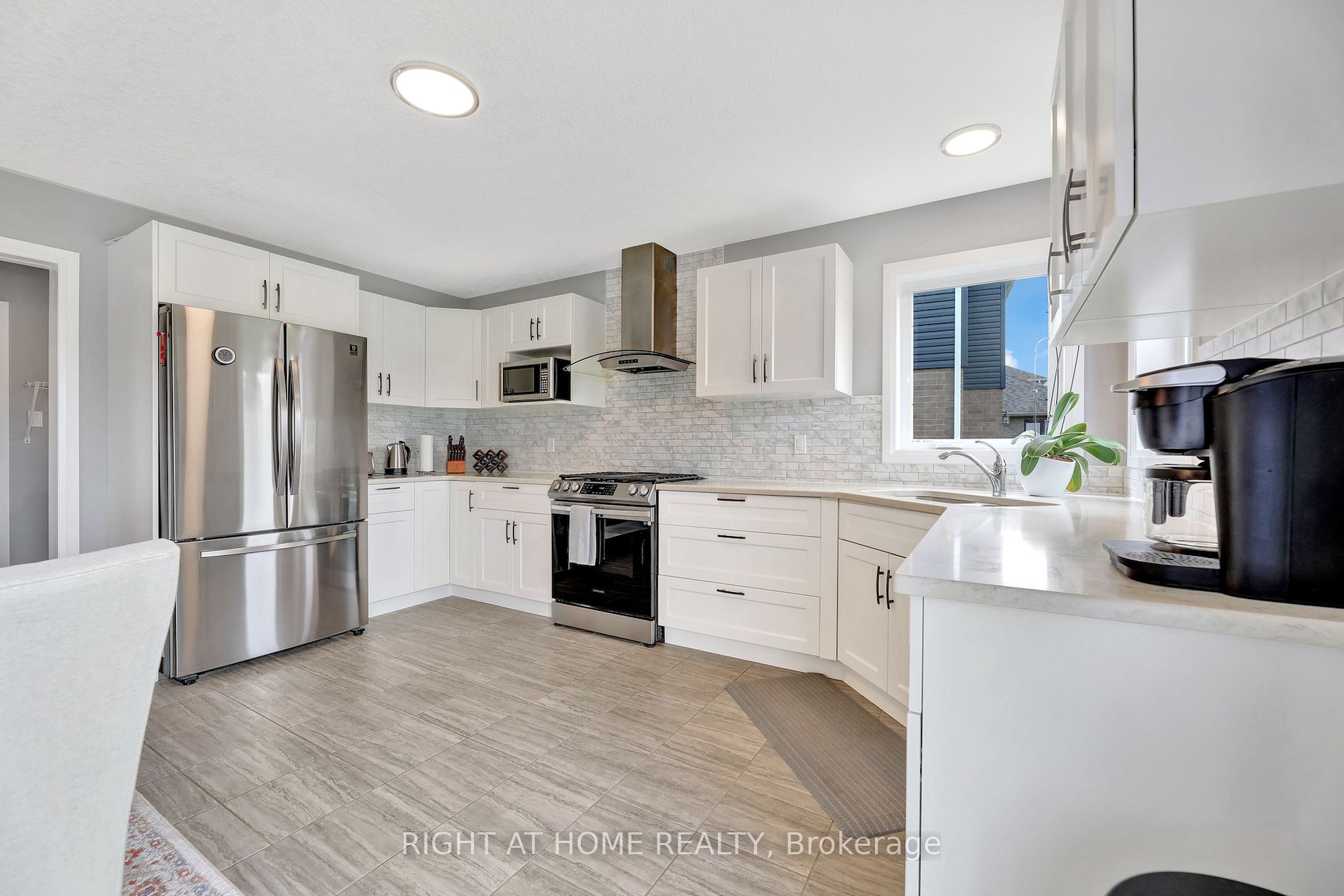 135 Stephenson Way