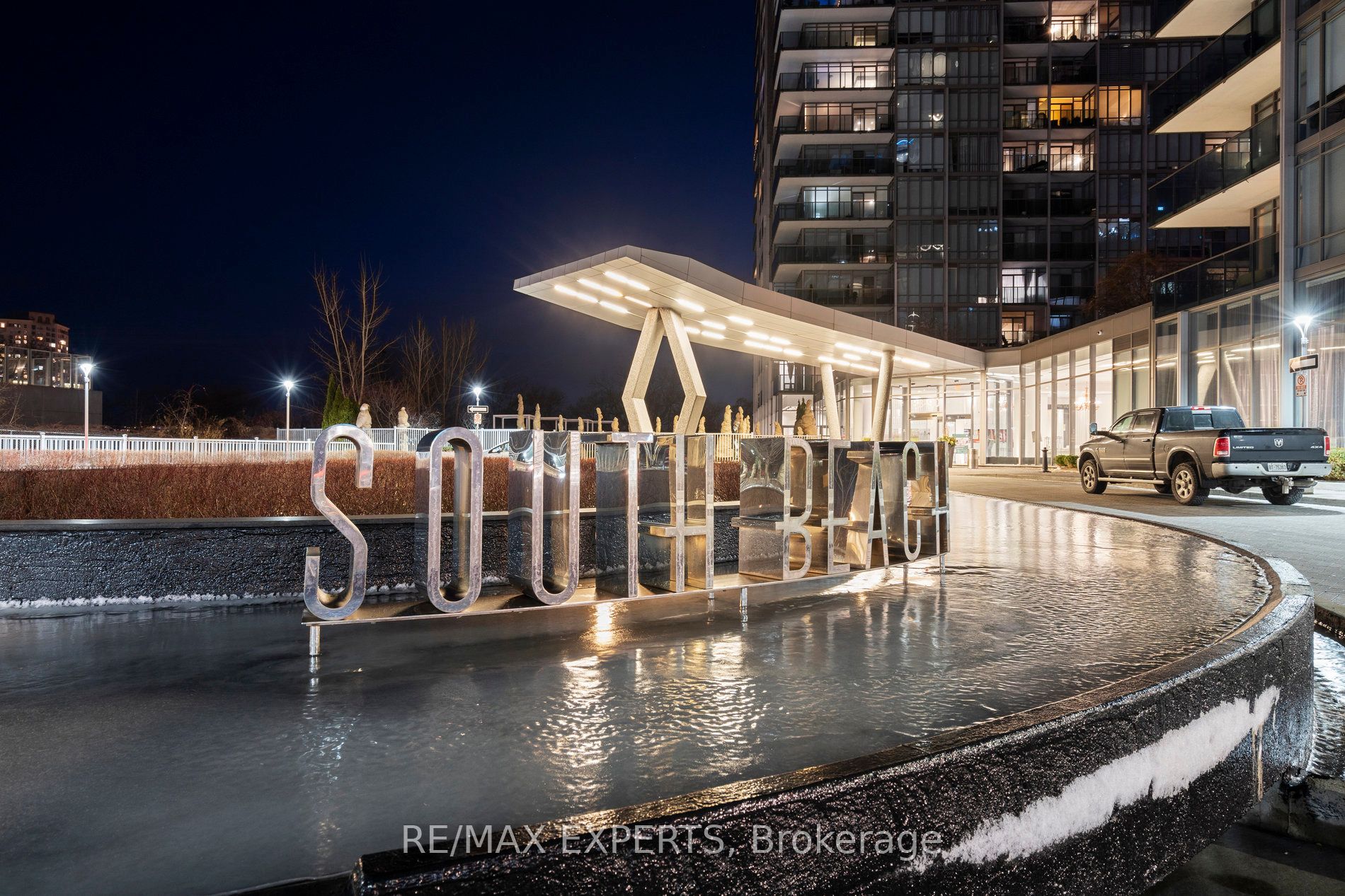 90 Park Lawn Rd PH-3007