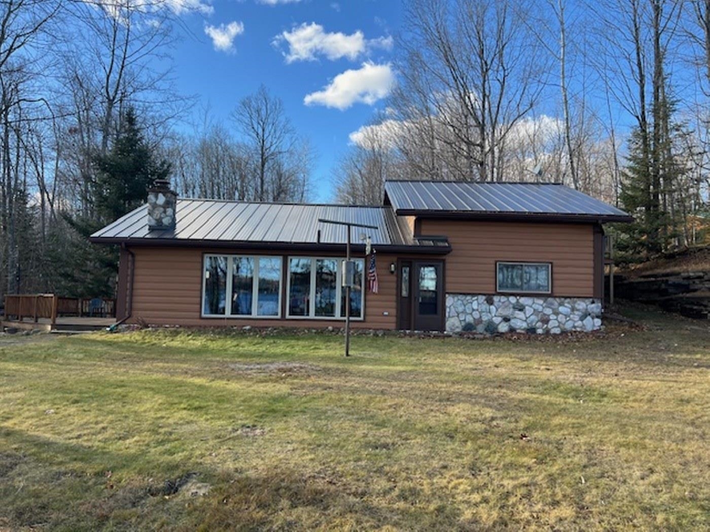 1462 N Lily Lake Lane