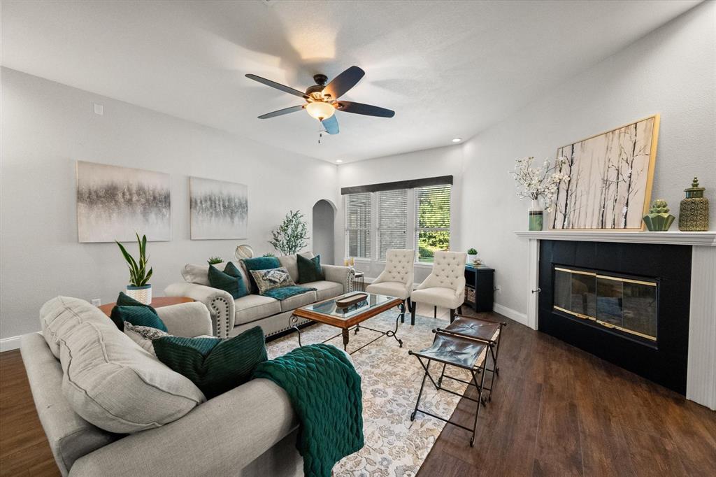 1817 Meadow Ridge Drive