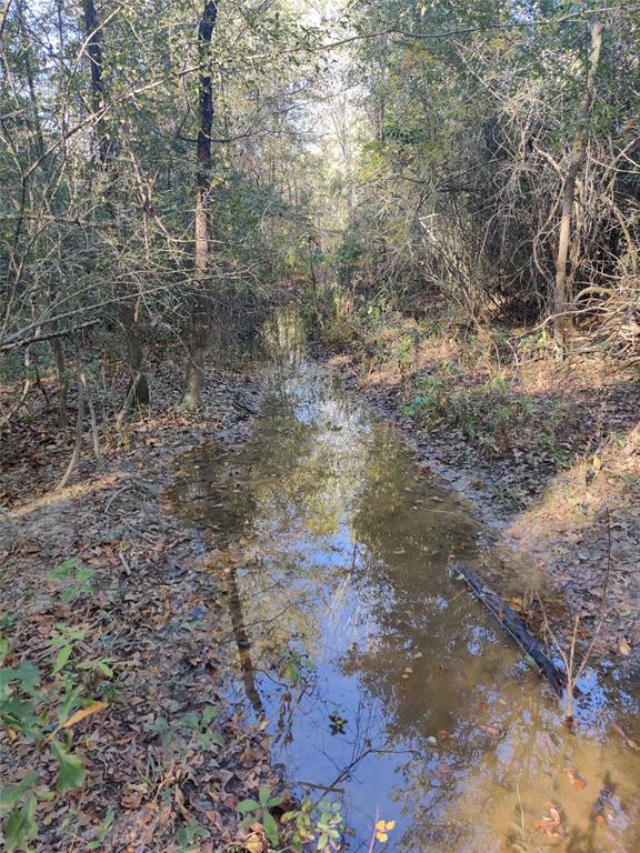 555 Private Road 3428