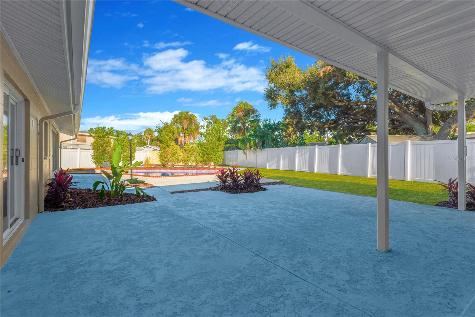 6817 Chippendale Court