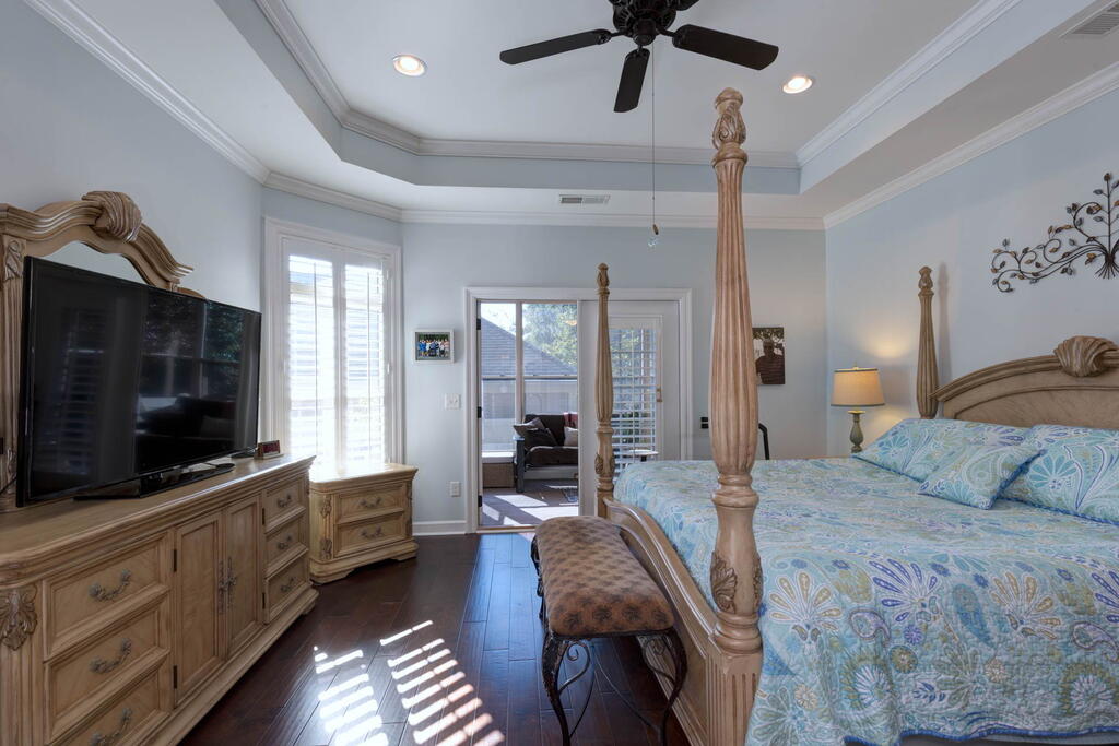 8715 Palazzo Place
