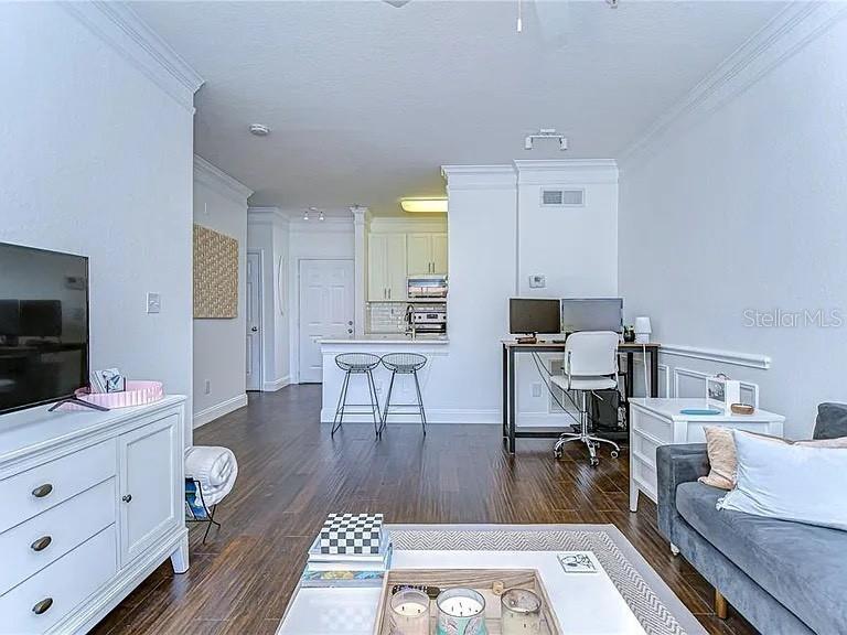 4323 Bayside Village Drive 327