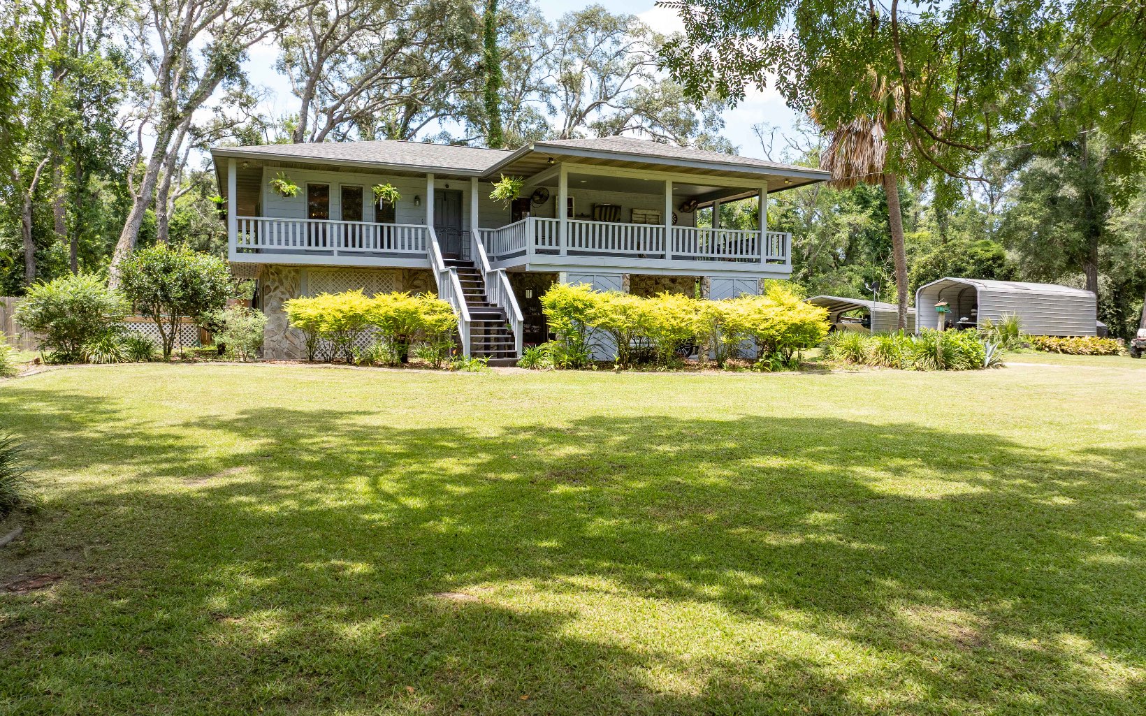 838 NW Banta Acres Rd