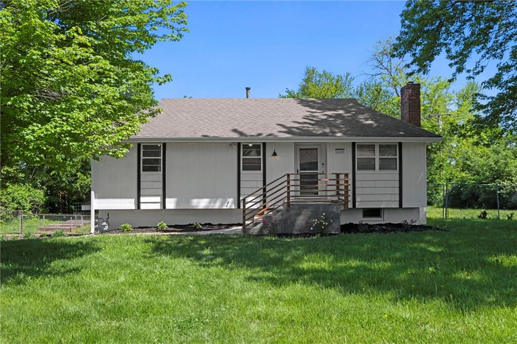 22420 W 73rd Terrace