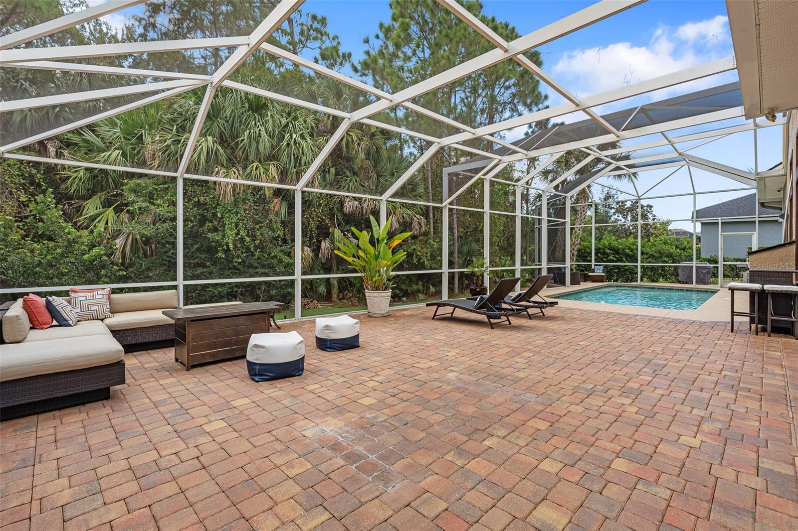 945 Stone Lake Drive