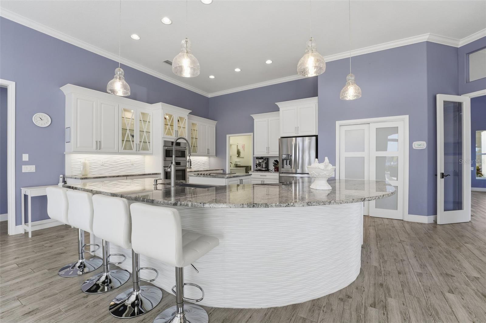 3121 Rivershore Lane