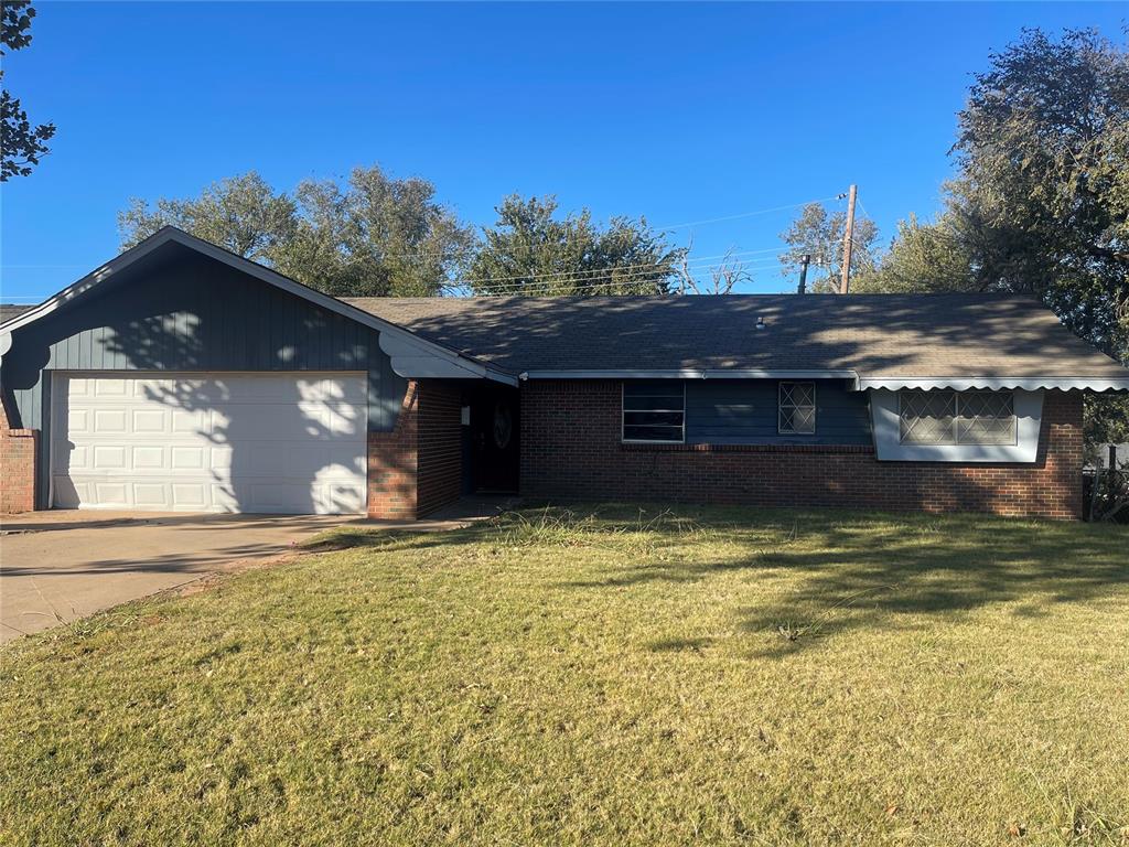 Calling all investors and savvy buyers! This 3-bedroom, 1-bath home features a spacious layout, attached 2-car garage, and plenty of room for updates or expansion. With great potential for renovation or rental income, this property is a fantastic opportunity to create instant equity. Prime location close to shopping, dining, and commuter routes!