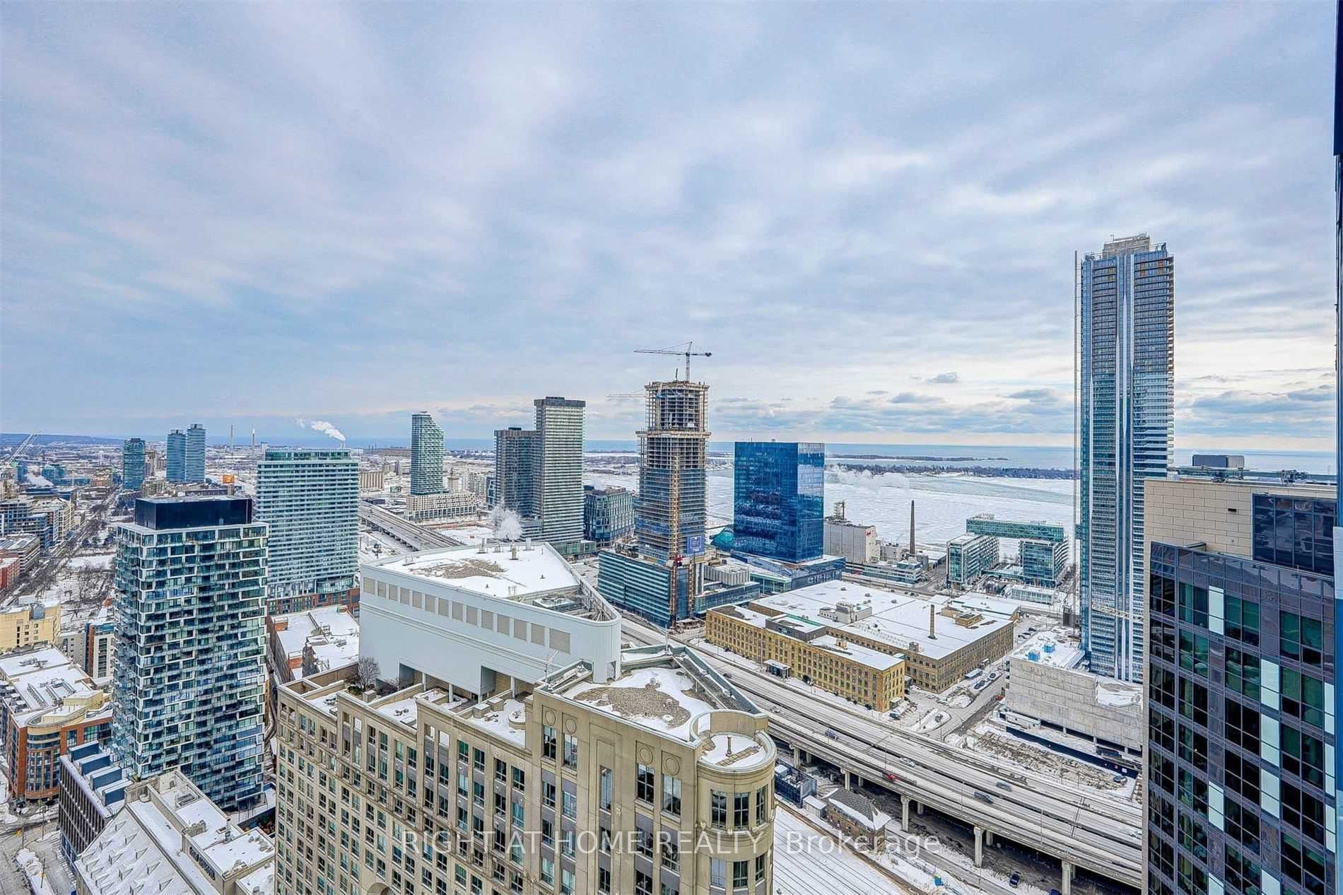 8 The Esplanade Ave 2009
