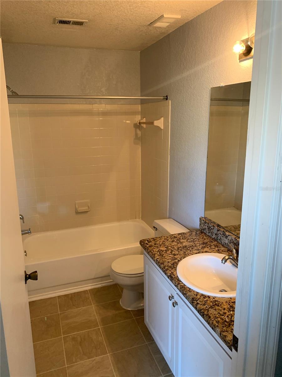 2550 N Alafaya Trail 8204