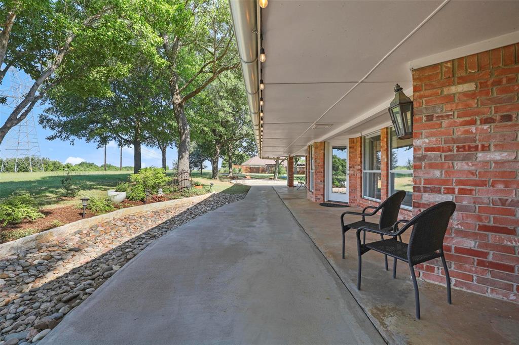 645 Sugarloaf Court