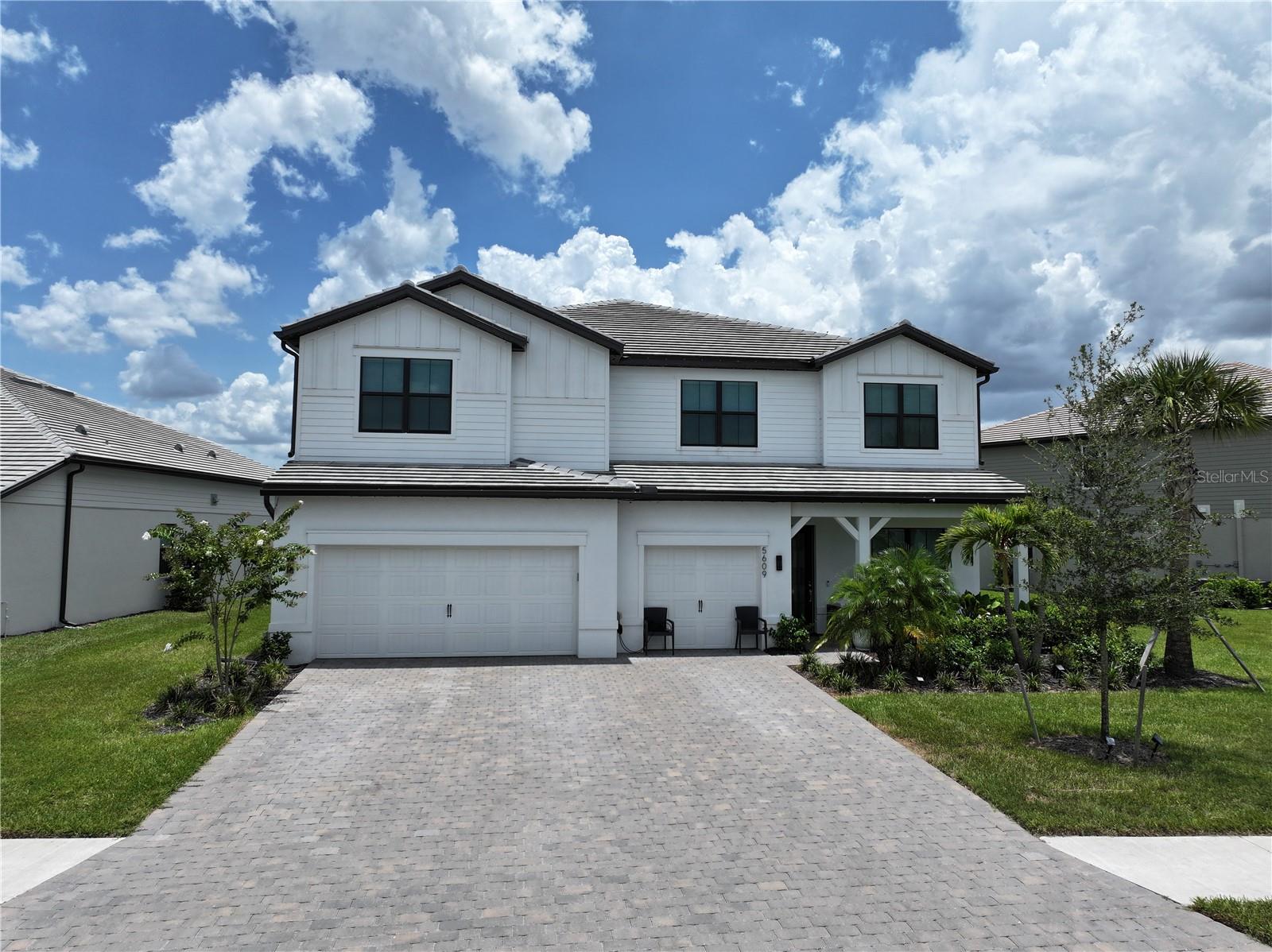 5609 Clearwater Court, Lakewood Ranch, FL