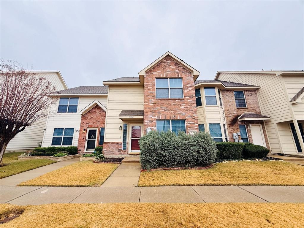 *** TWO WEEKS FREE if you move in before April 30th *** Welcome home to this well-maintained 4-bedroom, 3-bath townhome in the desirable Remington Villas HOA. Brand new carpet upstairs adds a fresh, modern touch, while the main level offers easy-care flooring and an extra dining room that provides flexible space for entertaining, working from home, or everyday living. The functional layout offers comfortable flow and low-maintenance townhome living. Ideally located just minutes from Lake Worth and Marine Creek Lake, Meacham Airport, and Tarrant County College – Northwest Campus. Enjoy convenient access to major employers including BNSF, Lockheed Martin, and American Airlines, plus quick drives to Downtown Fort Worth and the historic Fort Worth Stockyards.