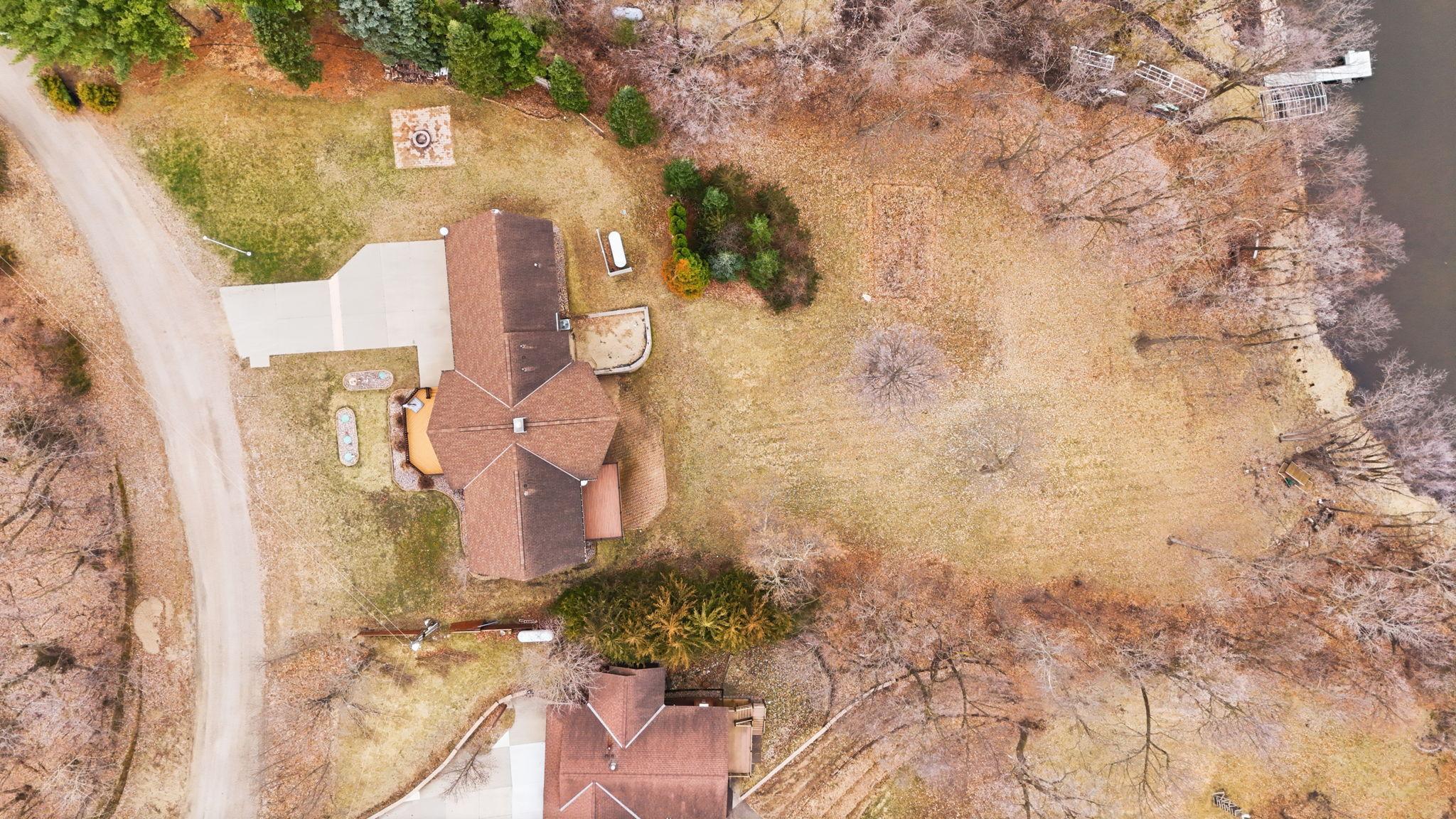 20368 Edgehill Circle