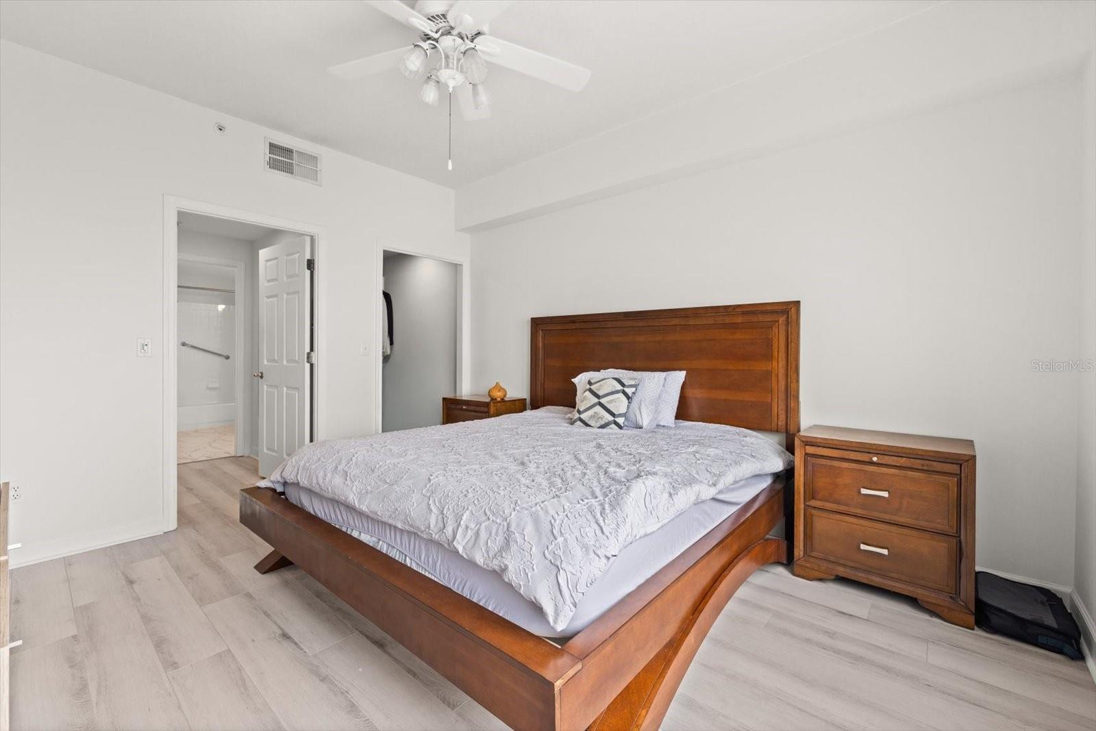 345 Bayshore Boulevard 706