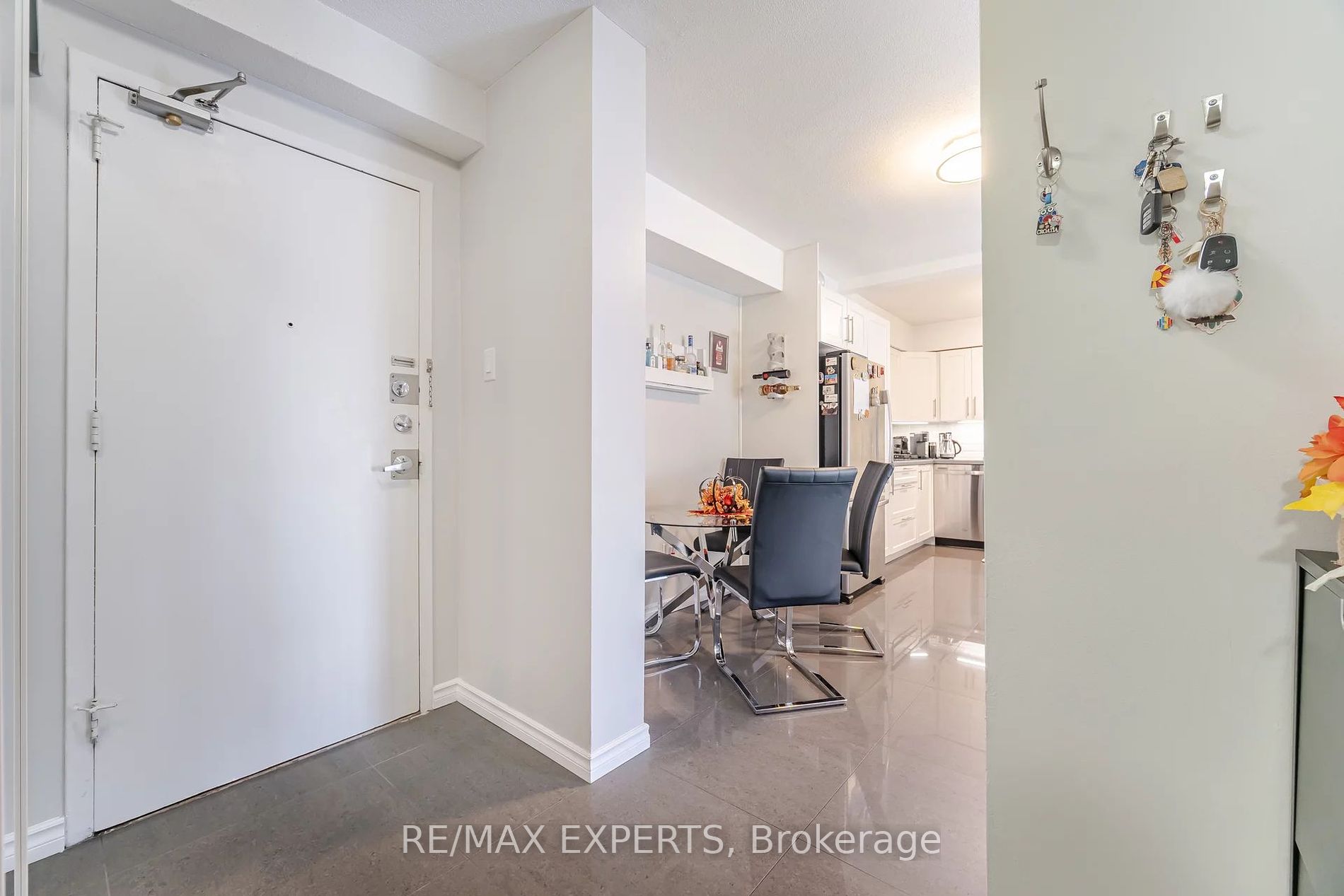 1360 York Mills Rd 509