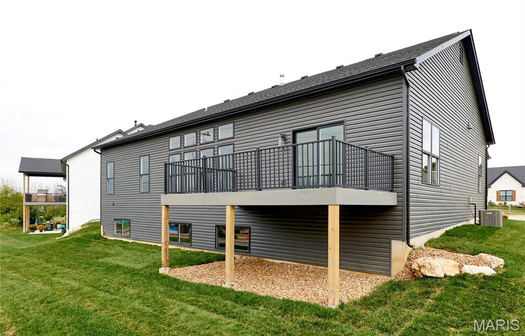 107 Wolf Den Court