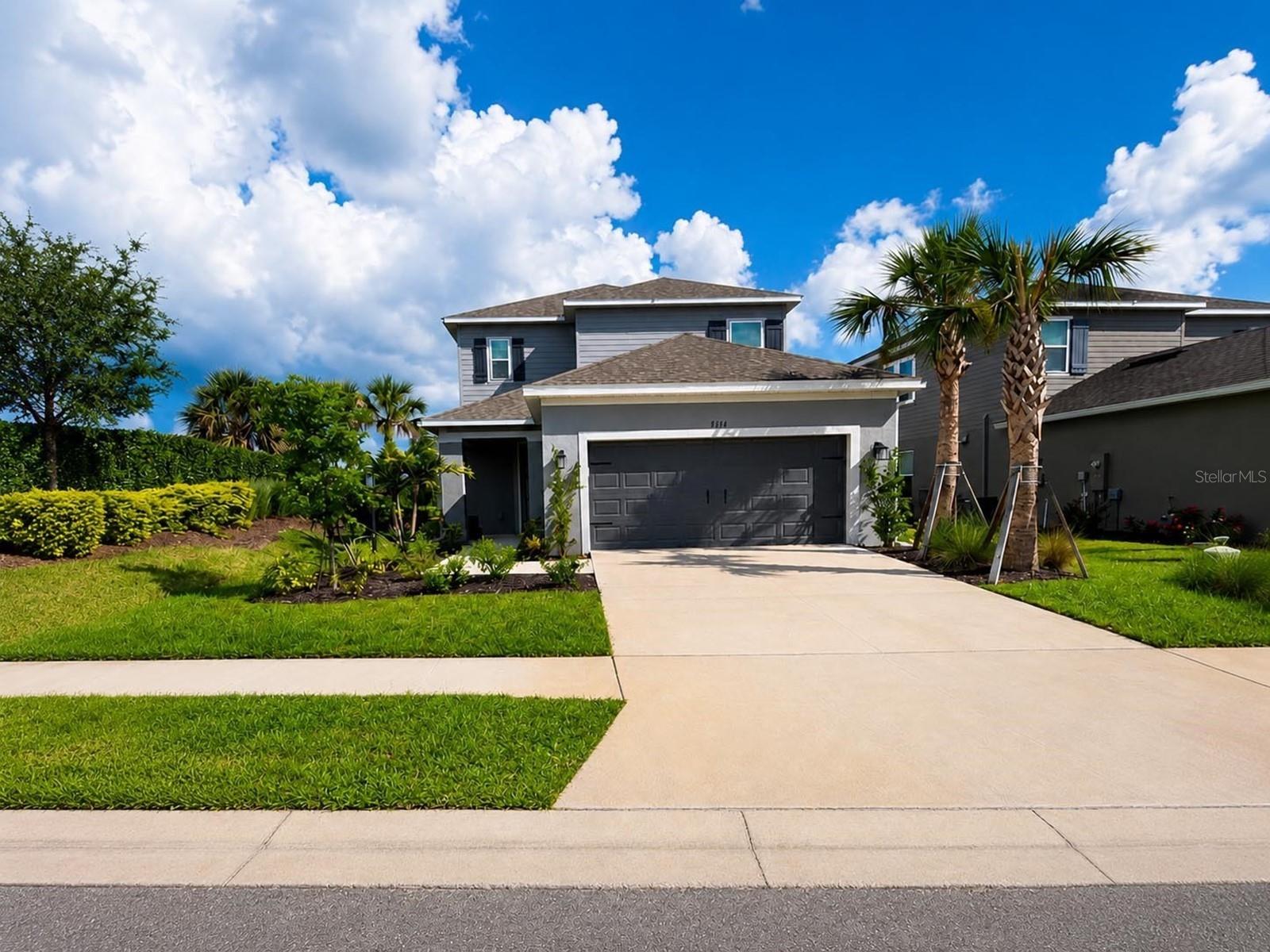 Discover your next home in Skye Ranch, one of Sarasota’s vibrant communities. This residence offers access to a variety of amenities for an active Florida lifestyle, including a community fitness center, basketball, volleyball, and tennis courts, pickleball, soccer fields, and beautiful parks for outdoor recreation. Enjoy all the benefits of resort-style living with plenty of ways to stay active and connect with the community.